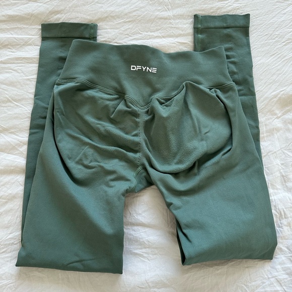 DFYNE Green Impact Leggings - Picture 3 of 3